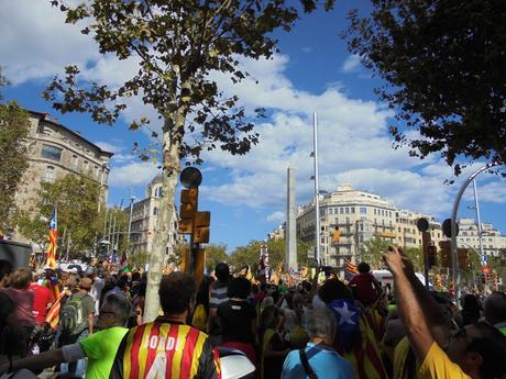 A PESAR QUE ME HAN CENSURADO, VUELVO A PUBLICAR...A VER QUE PASA, A LA BARCELONA D`ABANS D`AVUI I DE SEMPRE...13-09-2017...!!!, PETONS A TOTHOM...!!!