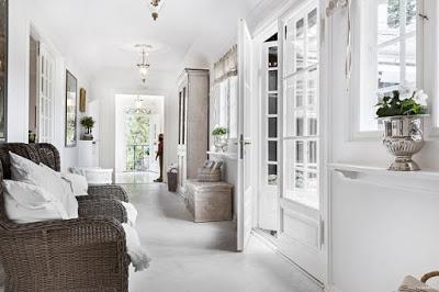 Pasillos en Estilo Rustico