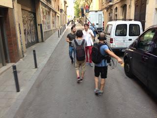 Paseando por Gràcia en Rius de Tinta de Betevé