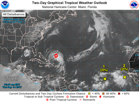 Dos ondas tropicales pueden convertirse en ciclones.