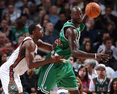 Paul Pierce y Kevin Garnett sentenciaron en Wisconsin ante los Milwaukee Bucks