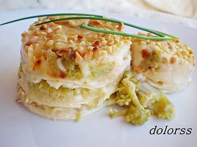 LASAÑA DE BRÓCOLI CON NUECES  Y ALMENDRAS