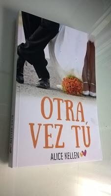 “Otra vez tú” (Alice Kellen) en papel