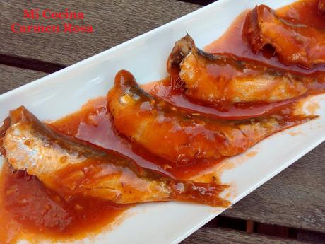 SARDINITAS (MANOLITAS DE MALAGA) EN SALSA CON COMINO Y PIMENTON