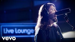 Foo Fighters - Let there be rock (Live at BBC) (2017)