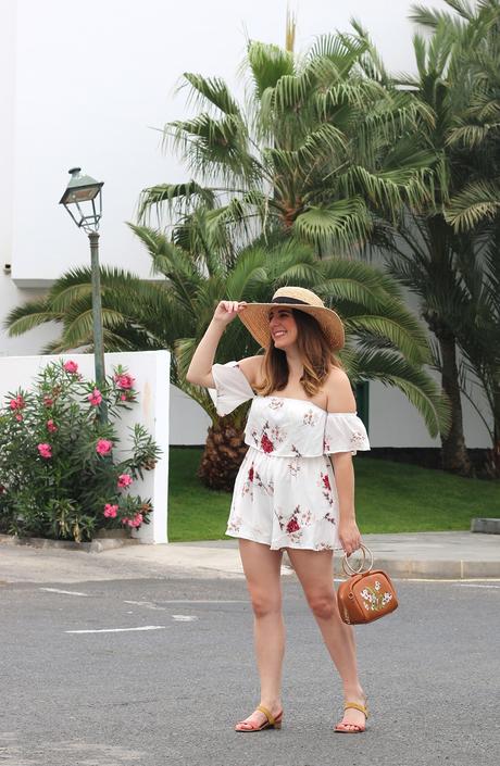 Outfit chic para hacer Turismo