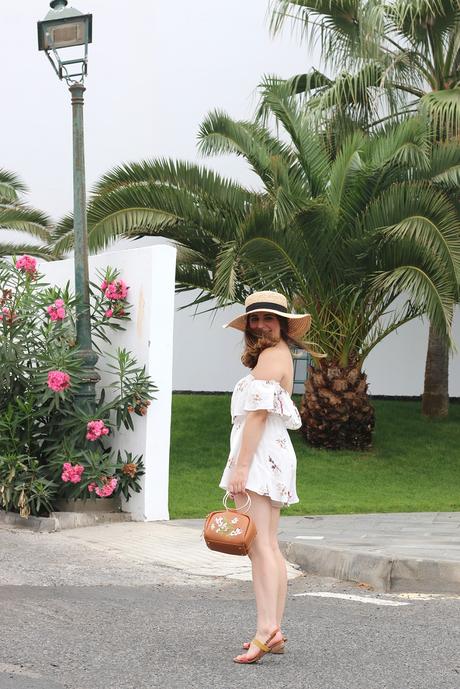 Outfit chic para hacer Turismo