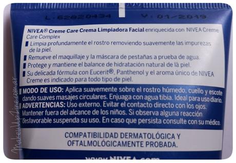 Reseña: Crema facial limpiadora de Nivea.