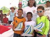 Atletas lucen durante Regata Palito Seco 2017