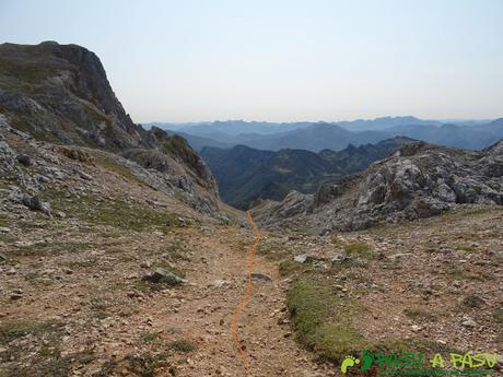 TORRE BERMEJA: Ruta desde POSADA DE VALDEÓN