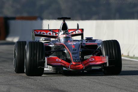 El MP4-22, el coche 2007 de McLaren | Un monoplaza nacido para ser campeón