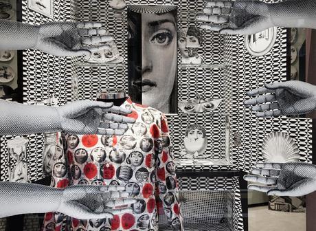 Fornasetti: “Empecé a pintarla y nunca paré”