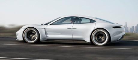 Así es el nuevo auto eléctrico de Porsche (Fotos)