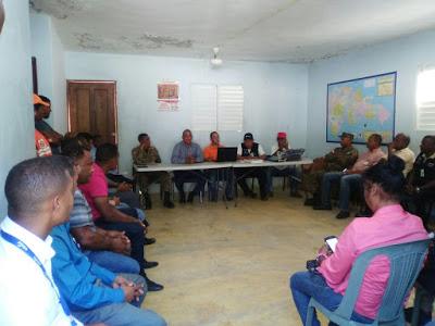 Gobierno en Bahoruco interviene zonas vulnerables ante inminencia de huracán María.