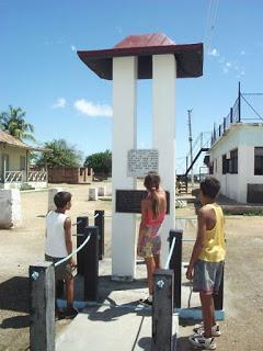 monumento-coreanos-puerto-manati