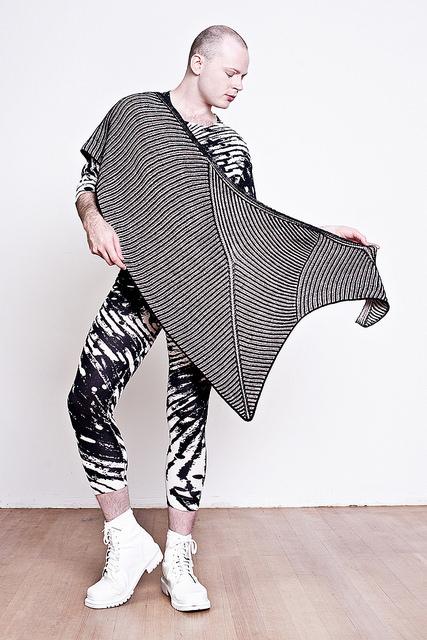 2625.- Los diseños de Stephen West