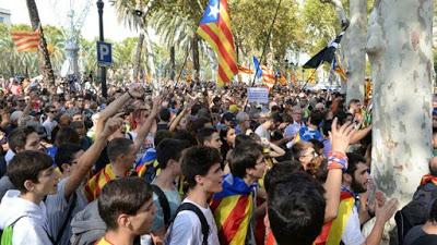 Barcelona: un otoño primaveral, días antes del 1-O y tras el intento del PP de romper las urnas catalanas.