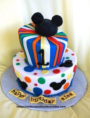 pasteles decorados con fondant para niños fiestas