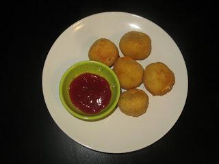 CROQUETAS DE QUESO CHEDDAR Y JALAPEÑOS