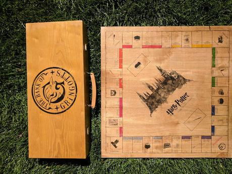 Convirtió una vieja tabla en un juego de película