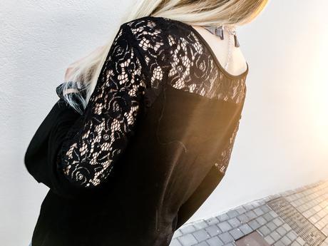 BLACK IS BLACK BLACK IS BLACK