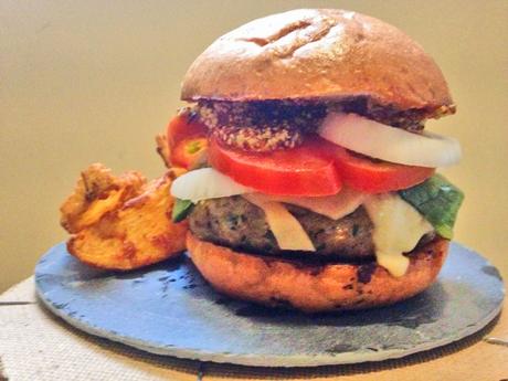 Hamburguesa de Cerdo con Salsa de Mostaza