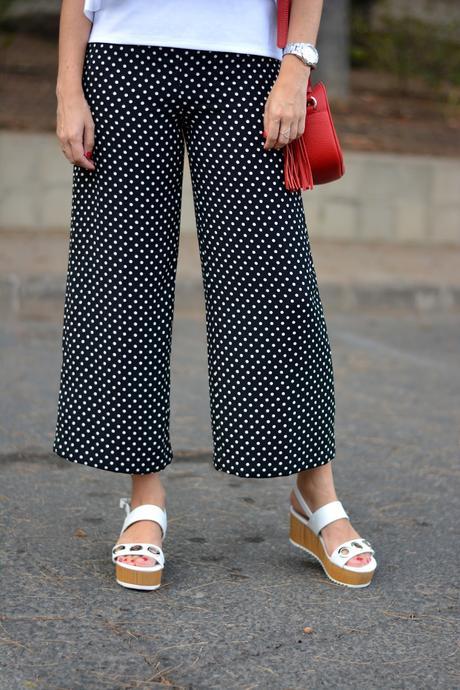 zara-polka-dots-trousers-flatform-sandals