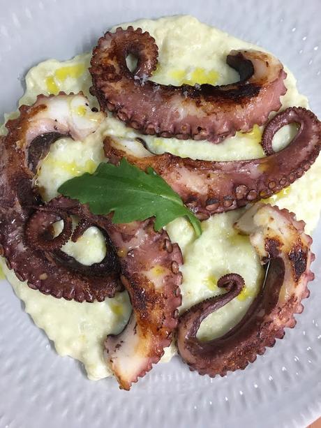 Pulpo A La Brasa Con Crema De Patata