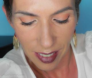 Maquillaje con labial marrón y ojos cálidos (productos kiko en acción)