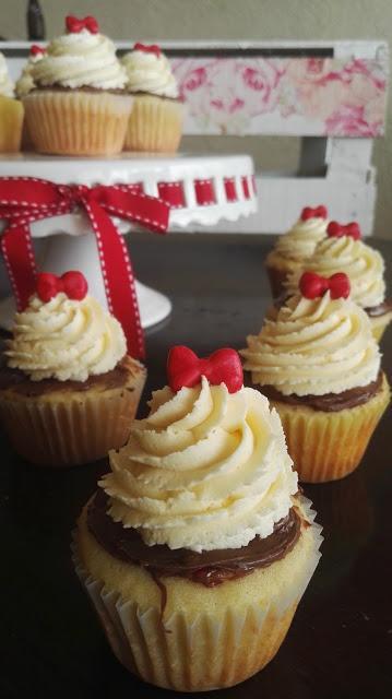 Cupcakes de frambuesa y limón Cupcakes de frambuesa y limón