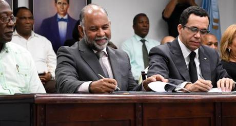 Con desbloqueo de 864 maestros queda resuelto conflicto