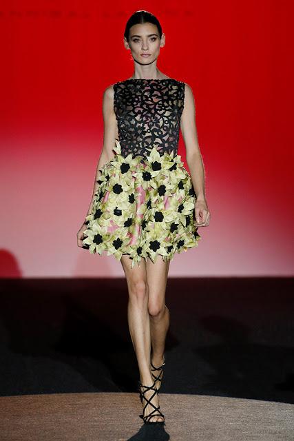 Hannibal Laguna nos vuelve a conquistar con su colección de vestidos de fiesta 2018 