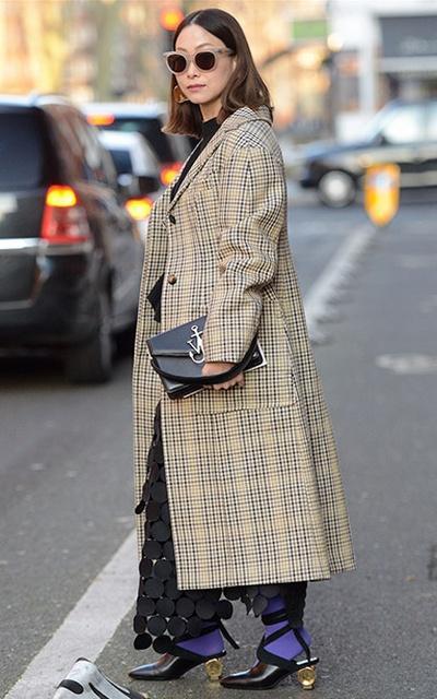 London Fashion Week london_fashion_week_aw17_street_style_03