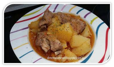 Patatas guisadas con costillas