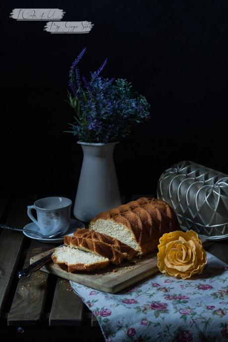 Bizcocho sin gluten y sin lactosa de plátano y almendra