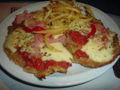 milanesa napolitana en top 9 inventos argentinos