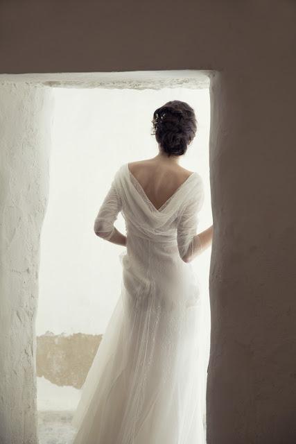 La novia 2018 de Cortana es una mujer hedonista y de espíritu libre sin dejar de ser mediterránea y bohemia