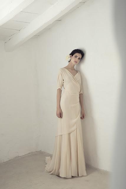 La novia 2018 de Cortana es una mujer hedonista y de espíritu libre sin dejar de ser mediterránea y bohemia