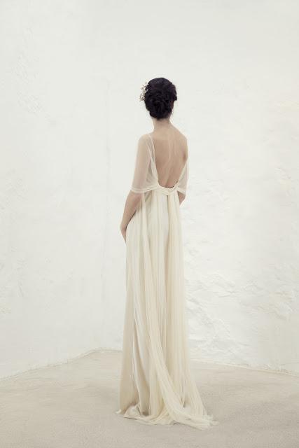 La novia 2018 de Cortana es una mujer hedonista y de espíritu libre sin dejar de ser mediterránea y bohemia