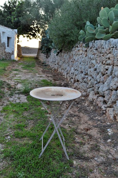 ANTES Y DESPUÉS DE UNA MESA DE HIERRO
