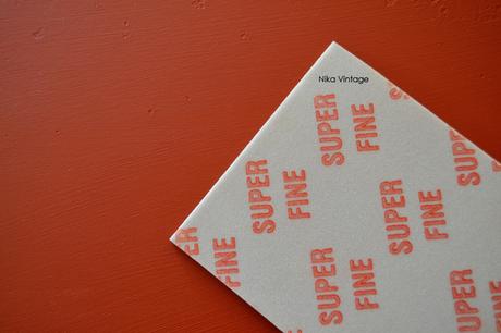 ANTES Y DESPUÉS DE UNA MESA DE HIERRO