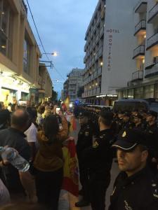 Policía Nacional en Pineda de Mar – Cataluña: No son violentos
