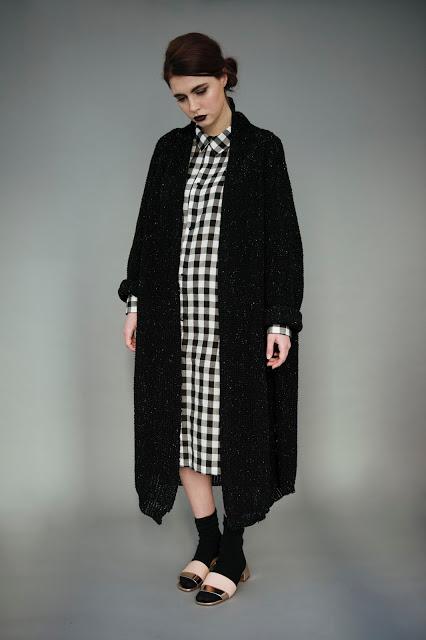 ODD ONE OUT, punto artesanal