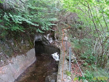 Canal de Reñinuevo: Túnel y desvío en la canal de Reñinuevo