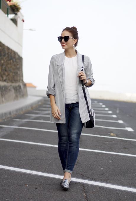 Rayas diplomáticas para un toque formal