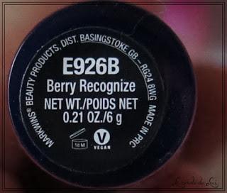 WET N WILD, Megalast Liquid Catsuit, Berry Recognize