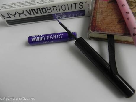 Compras Nyx y Catrice en Maquillalia: Haul y swatches 03 eyeliner vivid brights Nyx morado