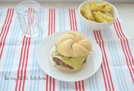 Burger bull de rabo de toro- Cooking the chef (Dani Garcia) Burger bull de rabo de toro- Cooking the chef (Dani Garcia)