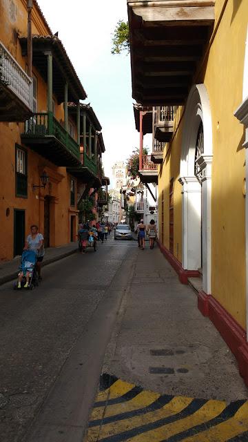 BLOG FOTOGRAFÍA (PARTE 11: EN CALLES CARTAGENERAS...)