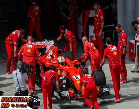 Según los medios italianos, la caja de cambio del coche de Vettel no corre peligro